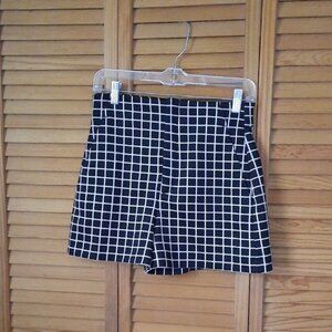 Zara Women Black White Check High Waisted Wide Leg Slit Pockets Shorts Size S